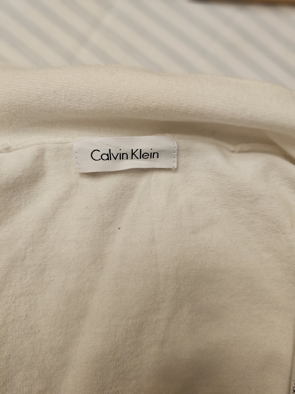 Calvin Klein Women’s Cream Knit Bolero